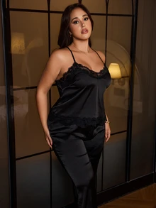 SilkySpell Plus Size Lace Trim Patchwork High Elastic Satin Top + Pants 2 Pieces Set - Black - View 4