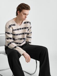 RONVEXI Men's Minimalist Fashion Striped Colorblock Long Sleeve Sweater - Multicolor - View 3