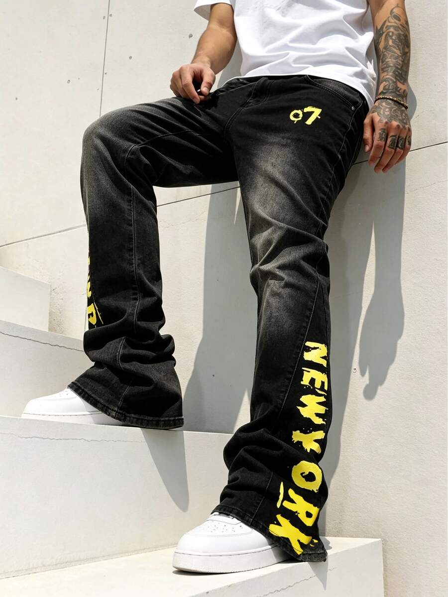 Manfinity EMRG Men's Hip Hop Street Style American Print Frayed Hem Black Washed Denim Stacked Flare Jeans - Black - View 1