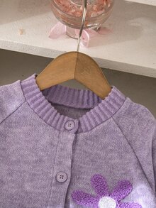 SHEIN Elladie kids 女童韓系簡約花卉刺繡棕色長袖開襟外套，搭配開衩喇叭牛仔長褲，秋季7歲生日穿搭 - 淡紫色 - 查看 5