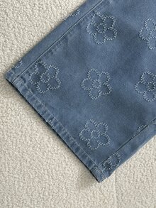 青少年女孩夏季新款花卉刺繡時尚收腰設計寬鬆寬腿牛仔褲休閒百搭簡約直筒水洗中藍色舒適牛仔褲柔軟棉質面料修身不束縛適合日常上學度假感恩節聖誕節或開學季 - 淺色水洗藍 - 查看 7