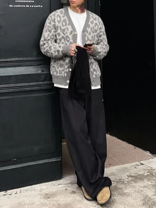 DAZY 秋季灰色豹紋針織開襟衫，袖口與下擺收邊，街頭風男士毛衣 - 灰色 - 查看 7