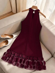 GlowEve CURVE Plus Size Elegant Patchwork 3D Mesh Dress - Burgundy - View 2