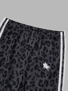 Sparklyn Leopard Print Kids 2 Pieces Set, Dark Gray Base With Classic Leopard Print, Round Neck Loose Drop Shoulder Sweatshirt, Paired With Slim Fit Long Pants, Comfortable And Casual For Daily Outings And Activities, Simple Yet Fashionable - Grey - View 4