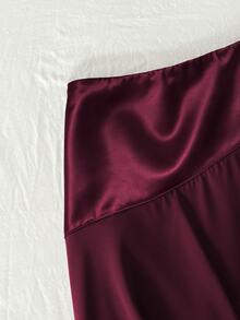 SHEIN EZwear Maillard 高端性感浪漫優雅風 不對稱拼接緞面緞帶裙 約會之夜 派對 秋季 新年 聖誕 - 酒紅色 - 查看 3