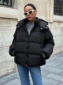 DAZY Jaket Musim Dingin Kasual Wanita Lengan Panjang Warna Polos dengan Resleting Depan dan Tudung - Hitam - View 7