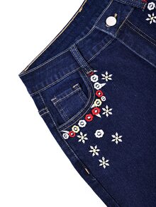 GlowEve Women's Floral Pattern Pocket Casual Denim Jeans With Ruffle Hem - Blue - View 4