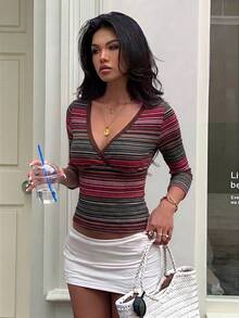 Aloruh Y2K Early Autumn Hot Girl V-Neck Striped Contrast Color T-Shirt - Burgundy - View 6