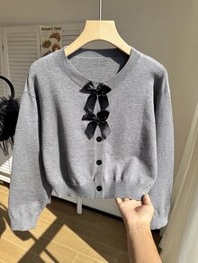 SHEIN 女童甜美時尚秋冬蝴蝶結針織復古開襟衫，長袖圓領毛衣外套，柔軟舒適面料，休閒百搭秋季外套 - 灰色 - 查看 1