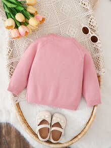 SHEIN 粉色嬰兒可愛針織開襟衫：圓領長袖鴨子提花搭配3D蝴蝶結裝飾時尚外套上衣，適合日常、外出、旅行、度假、育兒等場合，亦適用於秋冬、聖誕節、萬聖節、開學季、派對等場合，春夏秋冬皆可穿搭的百搭服飾 - 粉色 - 查看 2