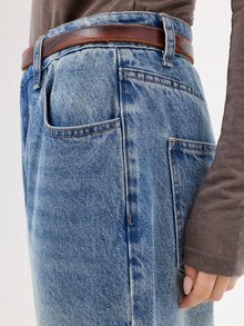 KÆRIA Hus Jeans Model Mom Fit Oversized ala 80-an - Denim Lembut - Warna Biru Vintage, Potongan Longgar - Light Wash - View 6