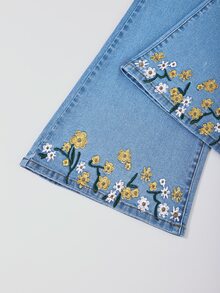 GlowEve Women's Casual Daily Denim Jeans With Pocket, Button And Floral Embroidery Pattern - Blue - View 5