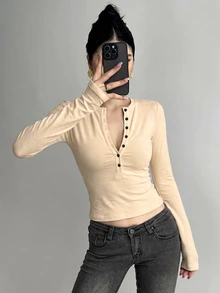 DAZY 女款半排扣長袖修身貼身T恤 - 黃色 - 查看 5