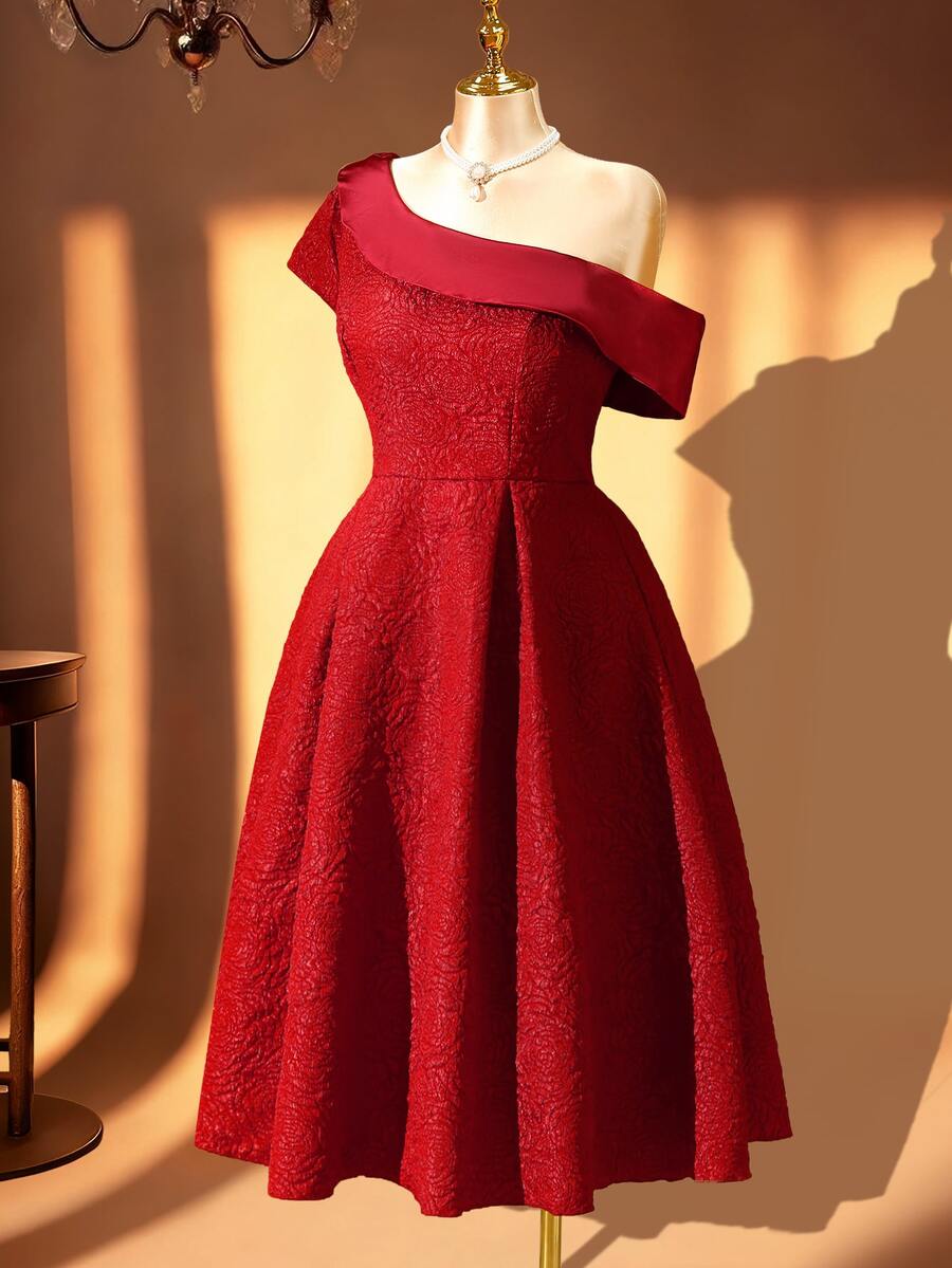 Rometta Plus Size Asymmetrical Shoulder 3D Floral Applique Full Skirt Evening Dress - Burgundy - View 1