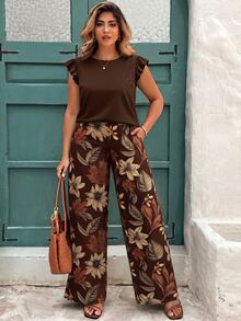 EMERY ROSE Plus Size Women's Casual Vacation Top With Ruffle Flutter Sleeves, Paired With All-Over Floral Print Wide Leg Pants - Brown - View 3