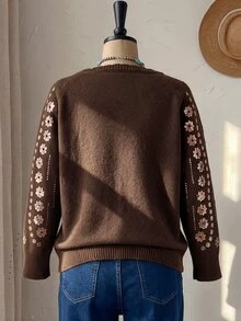 Rusticease 大尺碼女款亮片花卉圖案休閒日常長袖針織衫 - 咖啡棕 - 查看 2