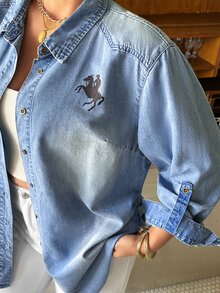 Rivivi Plus Size Knight Print Button Long Sleeve Denim Top - Blue - View 4