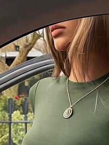 SHEIN 女款純色極簡短袖T恤，適合日常穿著 - 彩色 - 查看 4