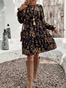 SHEIN VCAY 休閒極簡復古波希米亞花卉印花寬鬆圓領大尺碼洋裝，適合秋冬穿著 - 彩色 - 查看 6