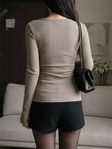 DAZY Women's Khaki V-Neck Button Ribbed Knit Fitted Long Sleeve Base Layer Versatile T-Shirt - Grey - View 2