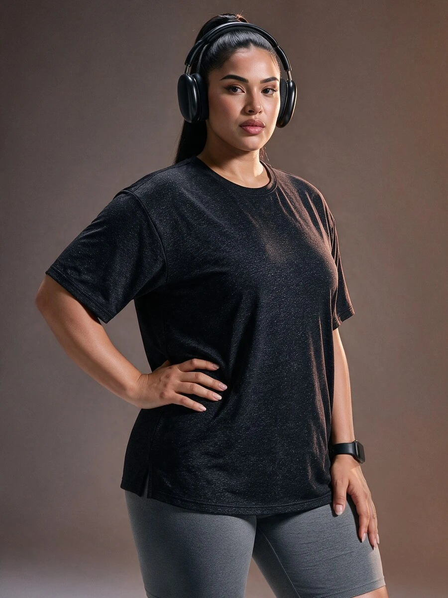 Powerista Kaos Olahraga Kasual Serbaguna Lengan Pendek Kerah Bulat Warna Polos untuk Wanita Ukuran Besar - Hitam - View 1
