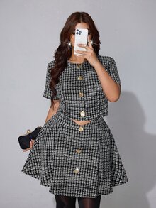 Viva Relle Plus Size Women's Plaid Short Sleeve Top And Skirt Fashion Set - Black and White - View 3