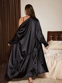 Slumberist Black Lace Patchwork Sexy Hollow Out Faux Silk Plus Size Women's Camisole Nightgown And Robe Set - Black - View 2