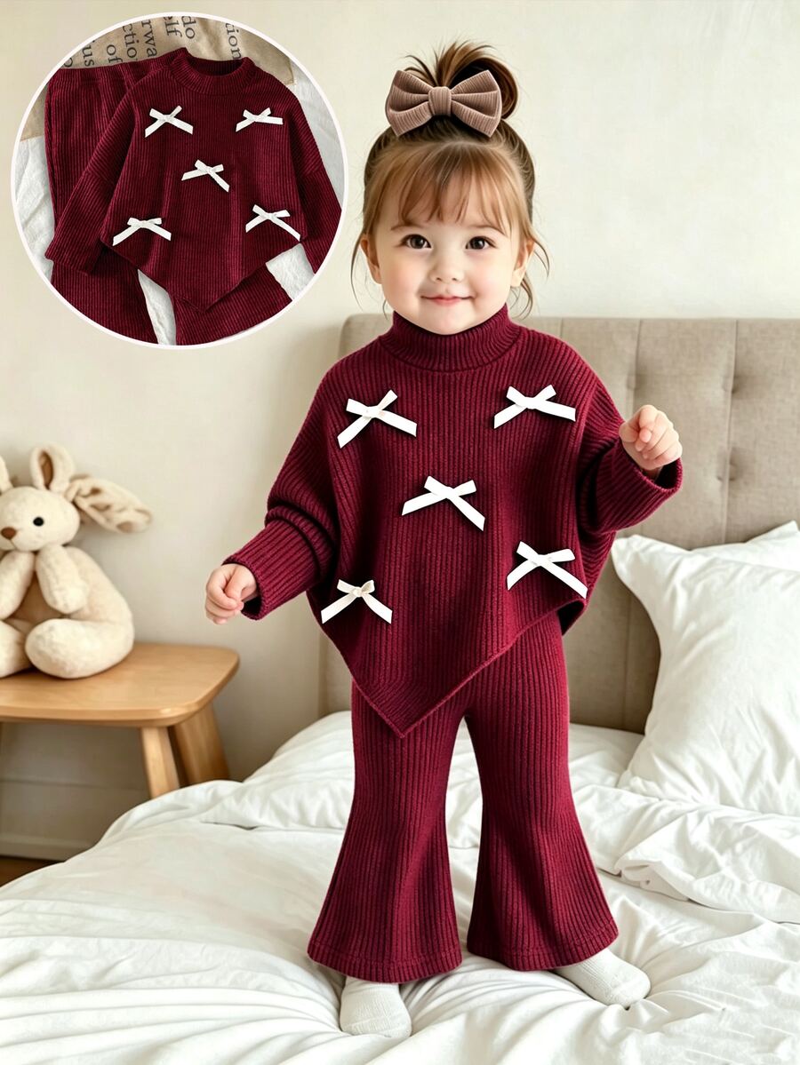 SHEIN Playful Pals طقم تي شيرت كاجوال من قطعتين للبنات الرضع للخريف والشتاء، تصميم فيونكة شريط أسود أمامية، بلوفر غير متماثل بياقة عالية، محبوك ومضلع وموبر - عنابي اللون - مشاهدة 1