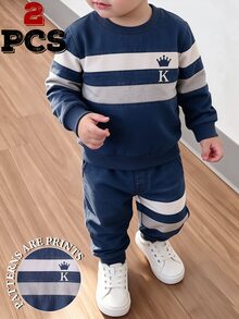 2件隨機款：小男孩套裝，幼兒圓領條紋卡通馬皇冠套頭運動衫與長運動長褲冬季衣物組合 - 彩色 - 查看 6