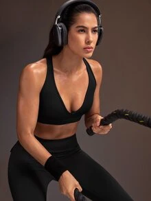 Powerista Bra Olahraga Wanita Warna Hitam dengan Leher V dan Pengait di Belakang, untuk Dampak Sedang-Rendah - Hitam - View 6
