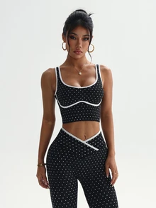 SHEIN Dewbera 女款無縫拼色瑜伽運動套裝 - 黑與白 - 查看 5