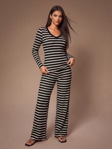 Lazeform Standard Size Casual Women's Pajama Set, Fashionable Striped Print V-Neck Design, Wearable Loungewear Set - Black - View 6