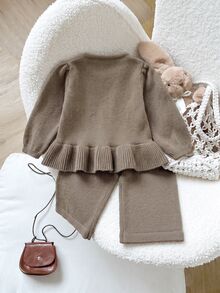 SHEIN Gentle Style Baby Girl Hollow Heart Jacquard Knit Set, Bow Knot Button Cardigan, Frill Trim Sweater, Flare Pants, 2 Pieces Set - Camel - View 2