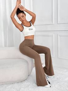 Easithlete Easithlete 女款純色高腰開衩喇叭腿運動長褲 - 卡其色 - 查看 4