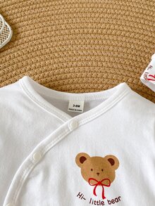 SHEIN 3件組新生兒嬰兒上衣+長褲+帽子，可愛甜美白色熊印花蝴蝶結波點長袖V領基本款，生日秋季側開扣 - 白色 - 查看 8