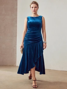 MOTF PREMIUM WOMEN'S PLUS SIZE VELVET FABRIC STRUCTURED DESIGN MIDI DRESS - Blue - View 3