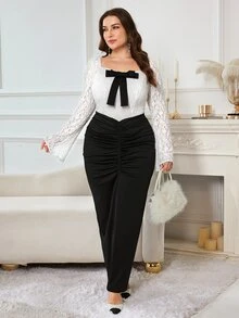 Modelyn Elegant Lady Style White Lace Patchwork Black Knit Sophisticated Elegant Fashion Slim Fit Flattering Versatile High-End Luxury Plus Size Dress - Black and White - View 4