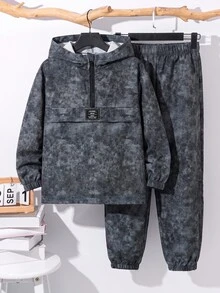 SHEIN 2件組小男孩休閒日常舒適拼接連帽半拉鍊套頭寬鬆長袖外套與寬鬆慢跑長褲，梭織兩件套，適合學校、花園、海灘、生日，春、夏、秋、冬四季穿著 - 彩色 - 查看 3