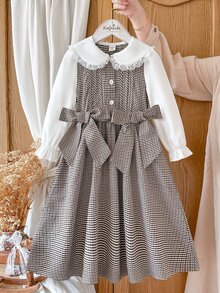 SHEIN Vintaside Kids 女童格紋洋裝 學院風 棕色與白色蕾絲彼得潘領 蝴蝶結鈕扣 長袖圓領 派對秋季婚禮賓客禮服 優雅時尚 - 咖啡 - 查看 1