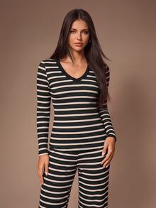 Lazeform Standard Size Casual Women's Pajama Set, Fashionable Striped Print V-Neck Design, Wearable Loungewear Set - Black - View 3