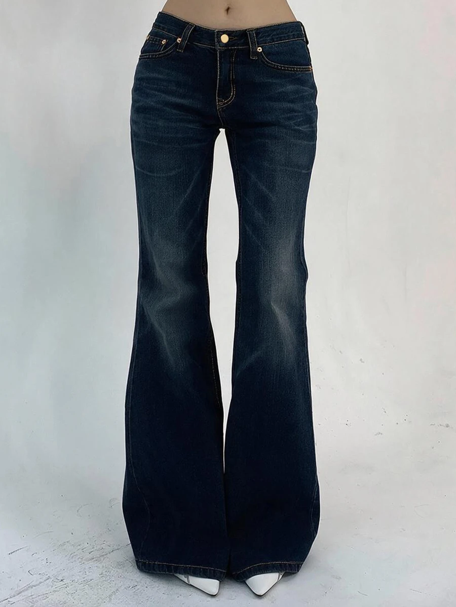 DAZY Women's Autumn Pocket Flattering Slimming Flare Leg Jeans - Blue - View 1