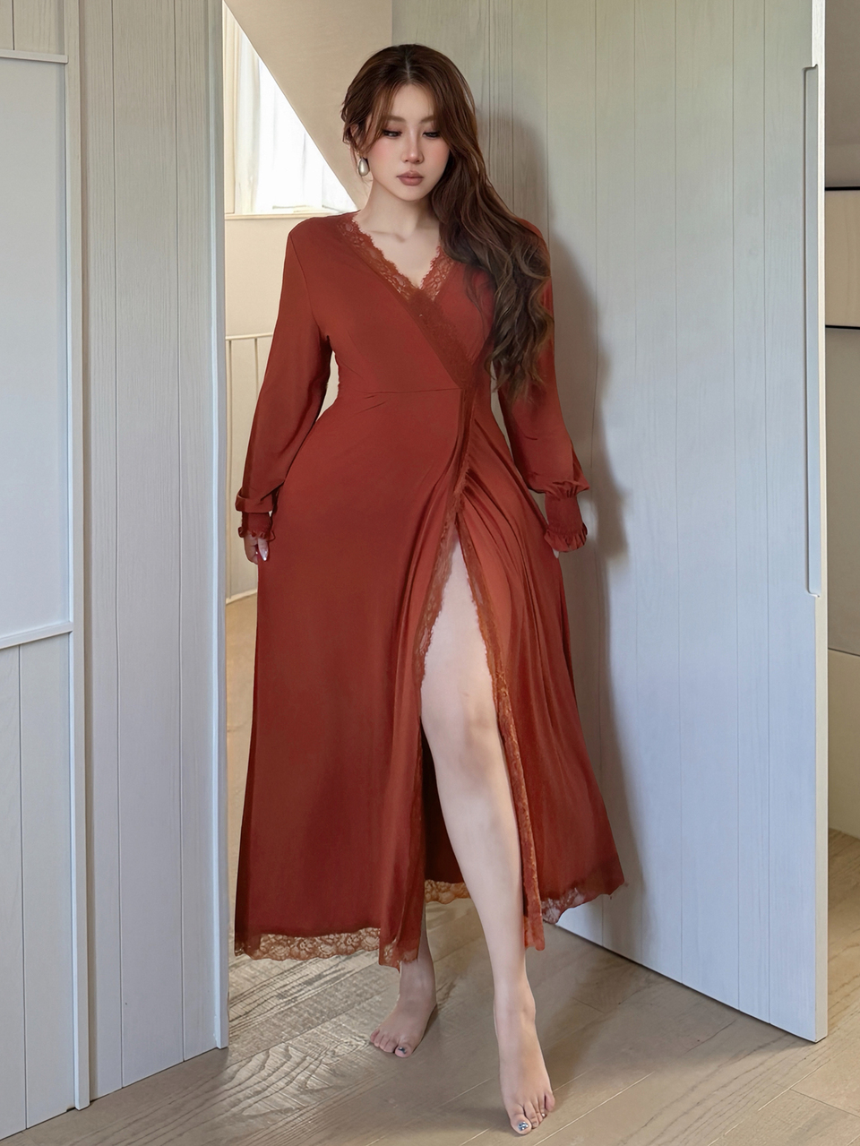 Dazy Plus Contrast Lace Sexy Home Wear Plus Size Women Elegant Mid-Length Nightgown