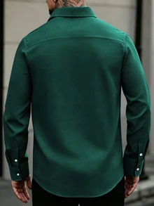 Manfinity Mode 男士白色修身百褶商務長袖襯衫 - 墨綠色 - 查看 2