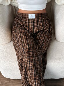SHEIN CURVE+ Plus Size Women's High Waist Loose Corduroy Fabric Pants With Pockets & Patch Design, - Multicolor - View 3