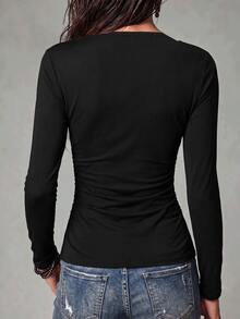 SHEIN تي شيرت نسائي كاجوال بلون موحد مع رقعات دانتيل وتفاصيل مطوية وأكمام طويلة، للارتداء اليومي - الأسود - مشاهدة 2