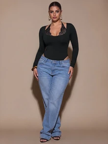 SHEIN BAE CURVE بودي سوت كاجوال يومي للنساء بمقاس كبير مع تفاصيل دانتيل وقطع قماشية - الأسود - مشاهدة 2