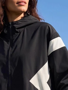 Exploreva Women's Colorblock Long Sleeve Zip-Up Loose Fit Sports Jacket - Black - View 4