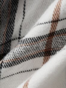 Livesso Women's Minimalist Plaid Pocket Long Sleeve Robe For Daily Home Wear - Khaki - View 8