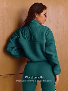 GLOWMODE Cloud Fleece Double The Glow 雙色腰長抽繩下擺拉鍊外套，附側邊拉鍊口袋，日常休閒穿搭，秋冬款 - 綠色 - 查看 2