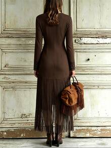 LUMIGAL Gaun V-neck Gaya Barat Vintage Bahan Suede Imitasi dengan Rumbai dan Motif Bordir Imitasi Lengan Panjang Panjang Selutut - Coffee Brown - View 2